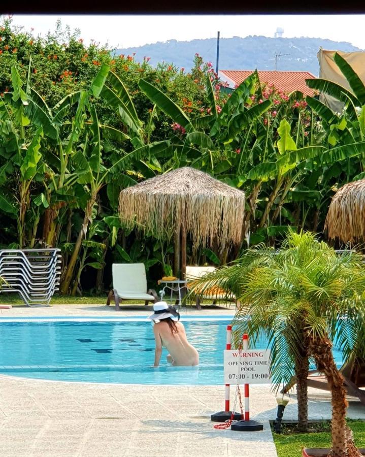 Hotel Naturist Angel Nudist Club - Adults Only Paradeísion
